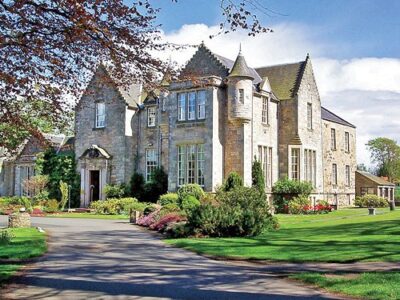 School Holiday Weeks - UK Resorts - Aberfoyle Holidays